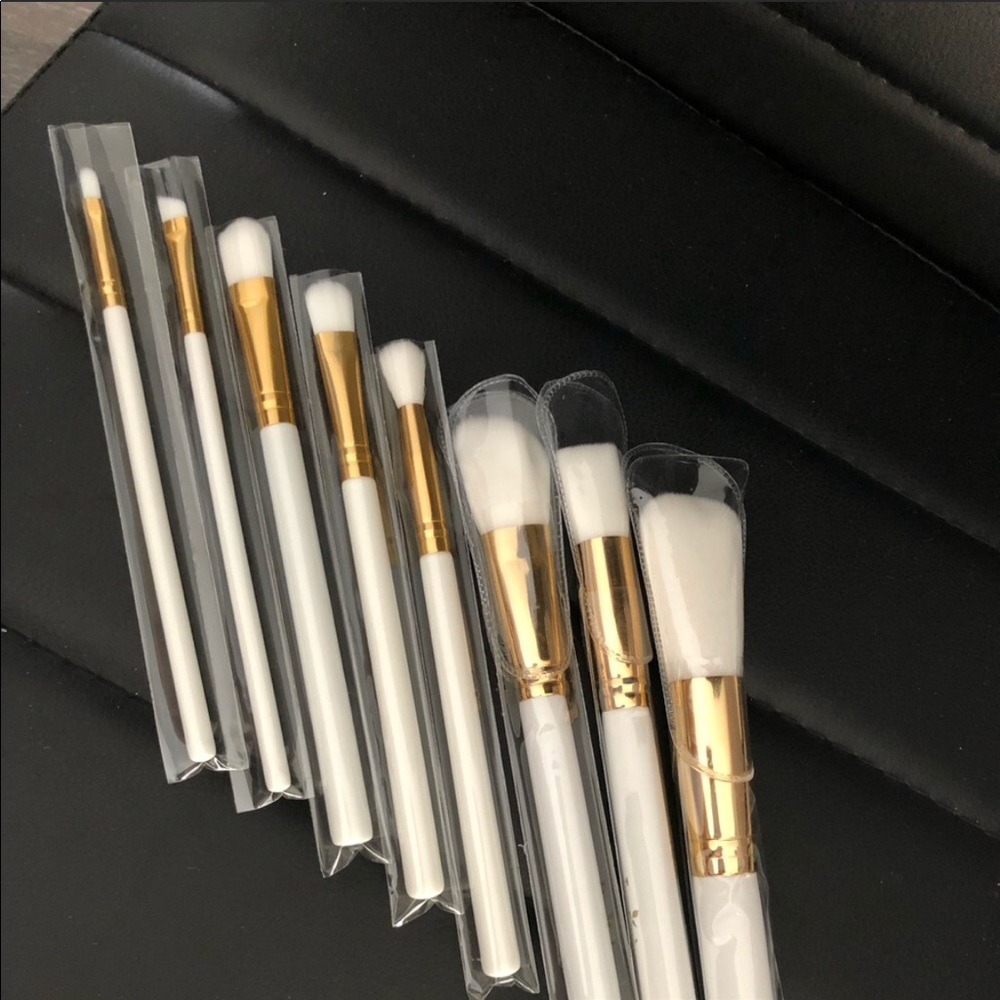 🎉SALE🎉 Terre Mere 8 Piece Brush Set - Organic - Picture 7 of 7